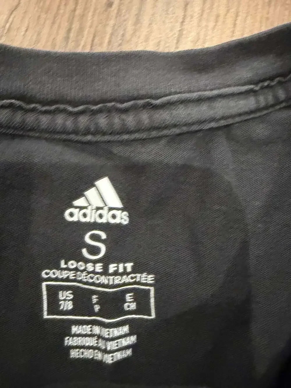 Adidas Girls Play What You Love Graphic Loose Fit Crop T-Shirt Black Size 7/8 S